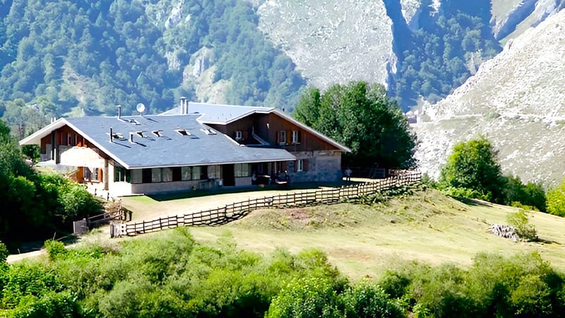 Refugio de Brañagallones