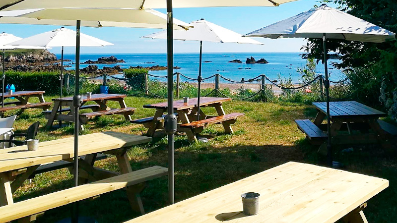 Bar La Arena El Chiringuito de Toranda en la playa de Toranda de Llanes