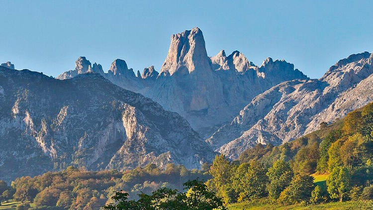 montanas asturias naranjo bulnes