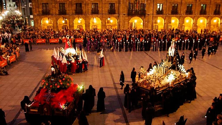 semana santa aviles procesion