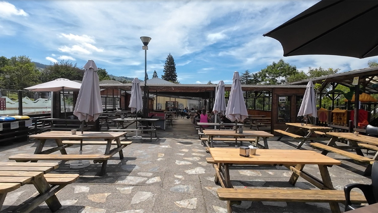 Merendero Camping Deva