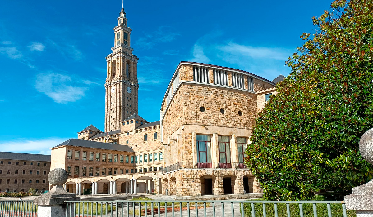 Visita a la Laboral de Gijón