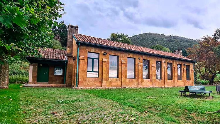 monte naranco centro interpretacion prerromanico Centro de Recepción e Interpretación del Prerrománico Asturiano