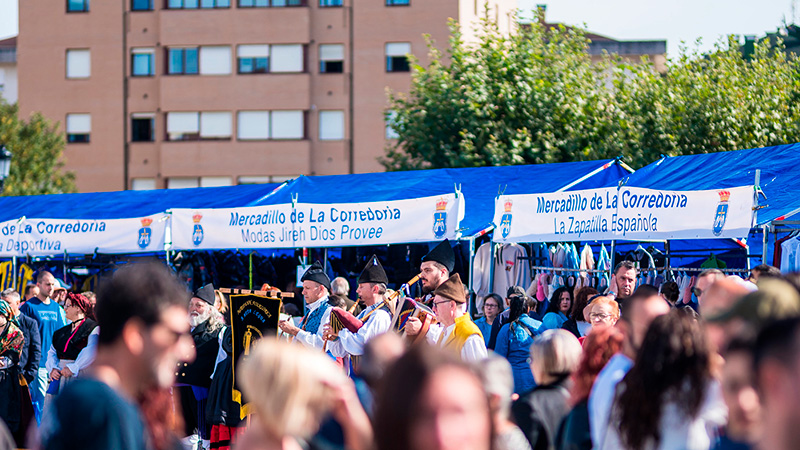 Mercadillo de La Corredoria en Oviedo