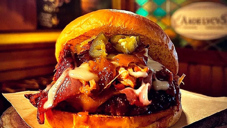 hamburguesas gijon arde lucus Hamburguesas Gijón Arde Lucus